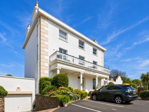 View Full Details for Upper Kings Cliff, St Helier