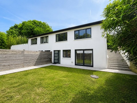 View Full Details for St Peter, Jersey, Channel Islands