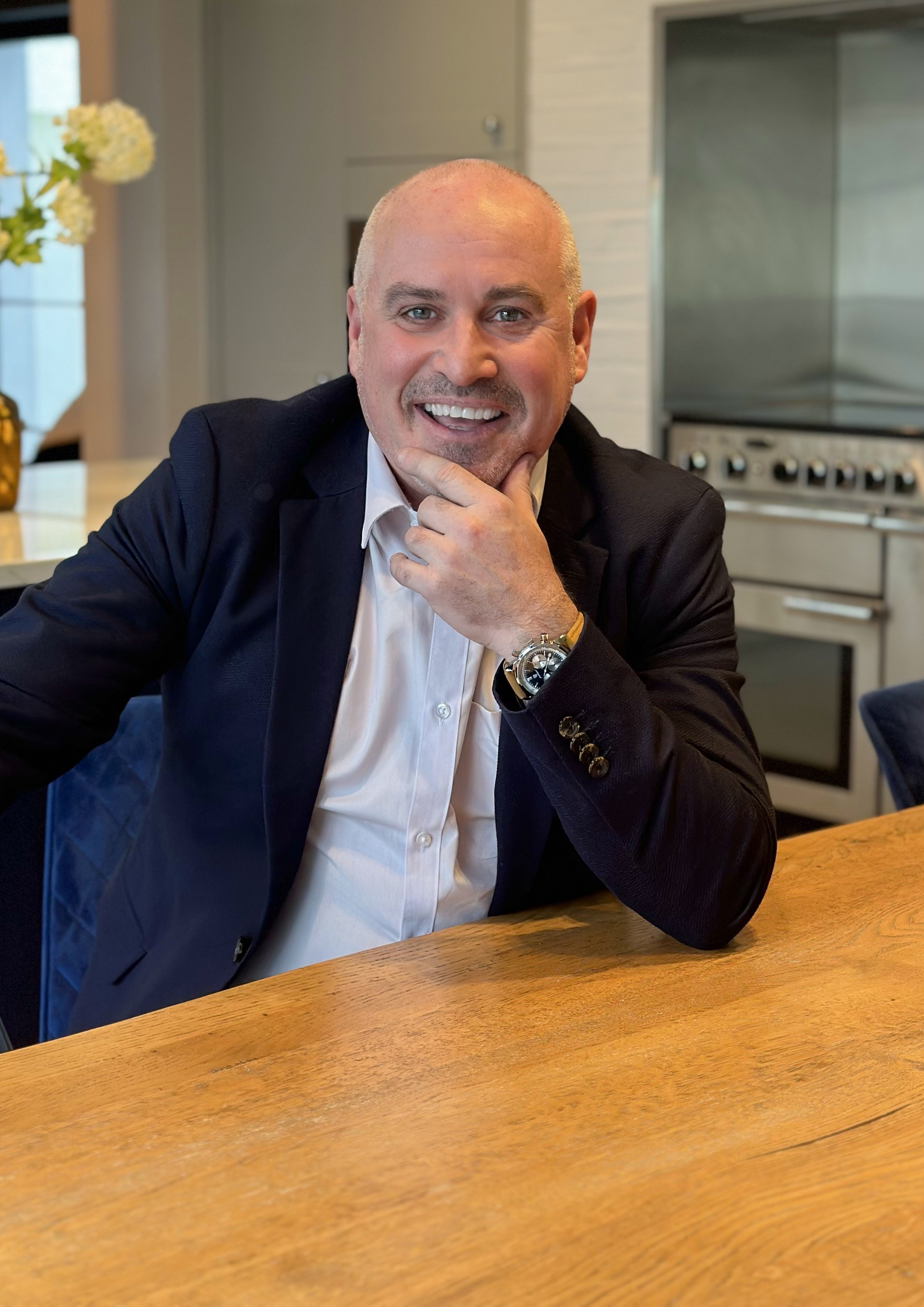 Meet Vinnie, Your Dedicated Property Negotiator